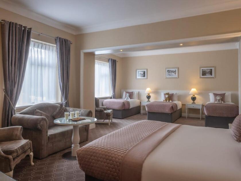 The Glenview Hotel & Leisure Club Newtown Mount Kennedy Zewnętrze zdjęcie